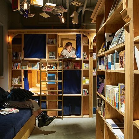 Book And Bed Tokyo-Kyoto Hostel Bagian luar foto