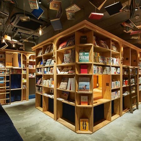 Book And Bed Tokyo-Kyoto Hostel Bagian luar foto