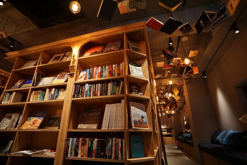 Book And Bed Tokyo-Kyoto Hostel Bagian luar foto